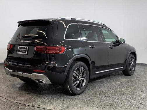 2025 Mercedes-Benz GLB 250 Base