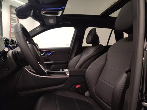 2026 Mercedes-Benz GLC 300 Base