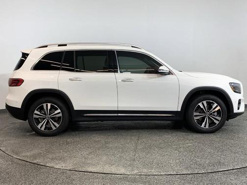 2025 Mercedes-Benz GLB 250 Base