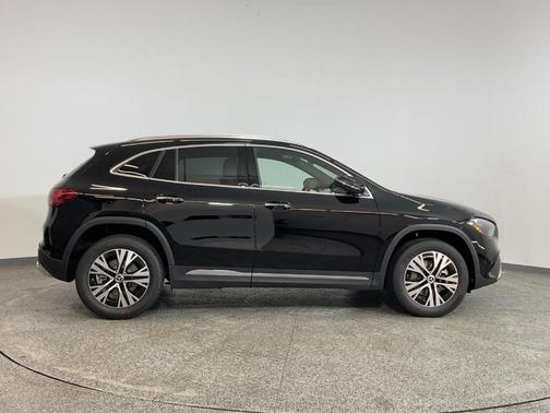 2025 Mercedes-Benz GLA 250 Base