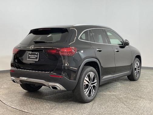 2025 Mercedes-Benz GLA 250 Base