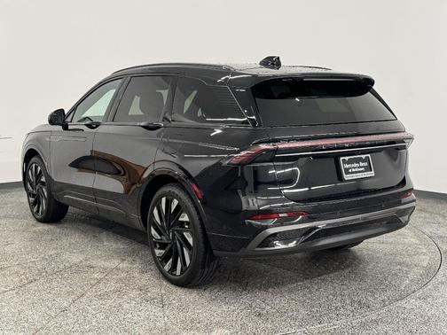 2024 Lincoln Nautilus Reserve