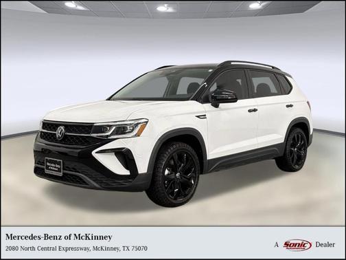 2024 Volkswagen Taos 1.5T SE Black