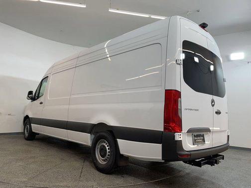 2025 Mercedes-Benz Sprinter 2500 High Roof