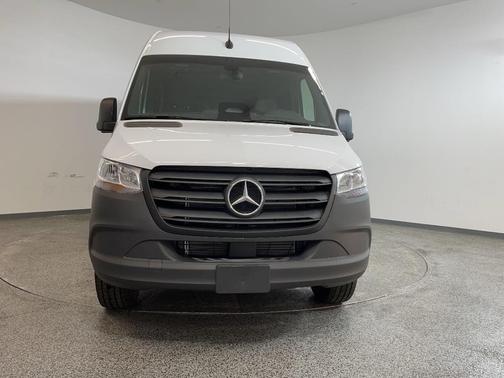 2025 Mercedes-Benz Sprinter 2500 High Roof