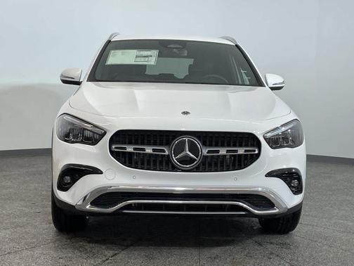 2025 Mercedes-Benz GLA 250 Base