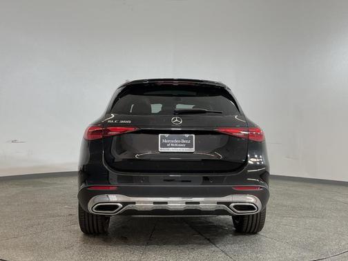 2025 Mercedes-Benz GLC 300 Base