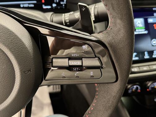 2024 Nissan Z NISMO Auto