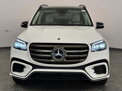 2026 Mercedes-Benz GLS 450 4MATIC