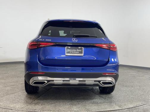 2025 Mercedes-Benz GLC 300 Base