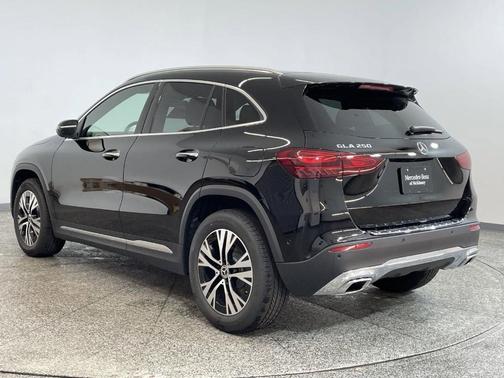 2025 Mercedes-Benz GLA 250 4MATIC