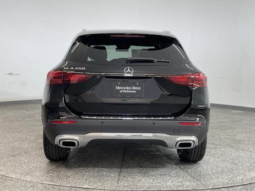 2025 Mercedes-Benz GLA 250 Base