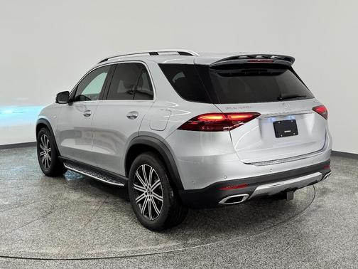 2025 Mercedes-Benz GLE 450e 4MATIC