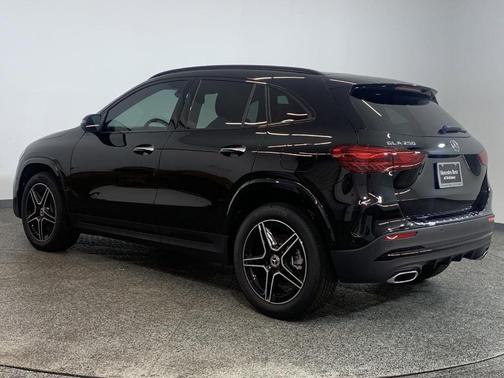 2025 Mercedes-Benz GLA 250 Base