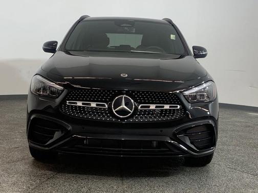 2025 Mercedes-Benz GLA 250 Base