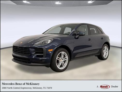 Blue 2021 Porsche Macan Macan