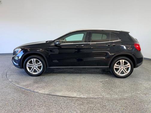 2016 Mercedes-Benz GLA-Class 4MATIC