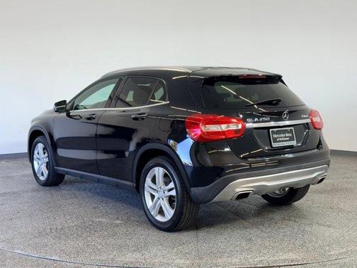 2016 Mercedes-Benz GLA-Class 4MATIC