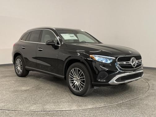 2026 Mercedes-Benz GLC 300 4MATIC