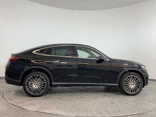 2025 Mercedes-Benz GLC 300 4MATIC Coupe