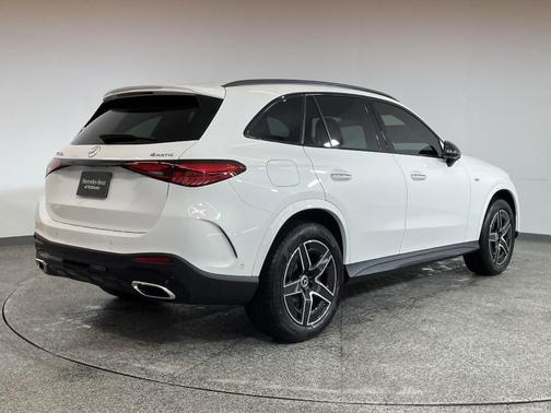 2025 Mercedes-Benz GLC 350e Base