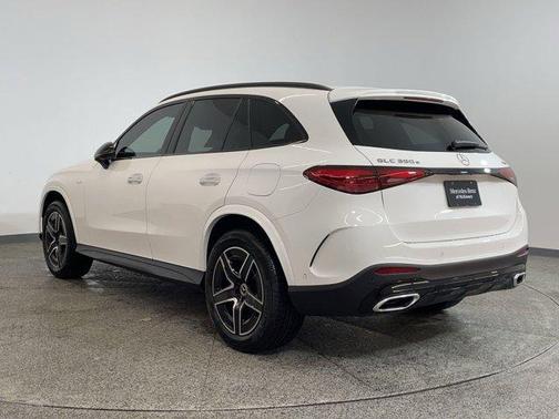 2025 Mercedes-Benz GLC 350e Base