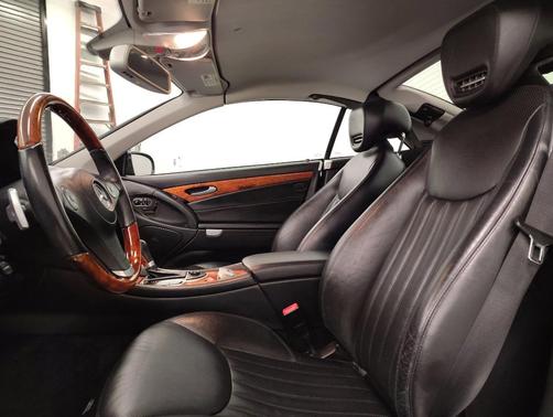 2009 Mercedes-Benz SL-Class V8