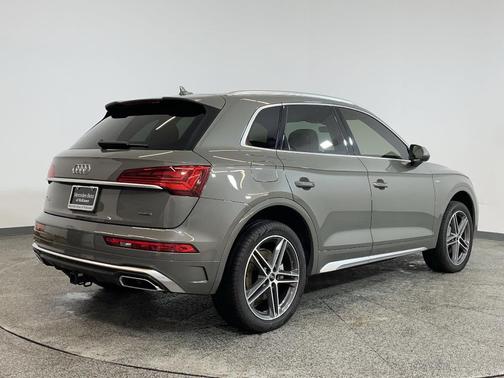 2024 Audi Q5 55 S line Premium Plus