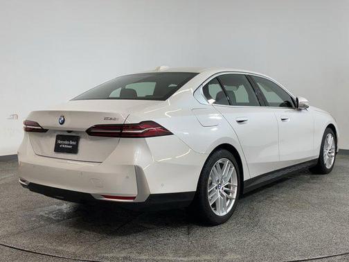 2025 BMW 530 i