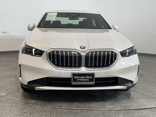 2025 BMW 530 i