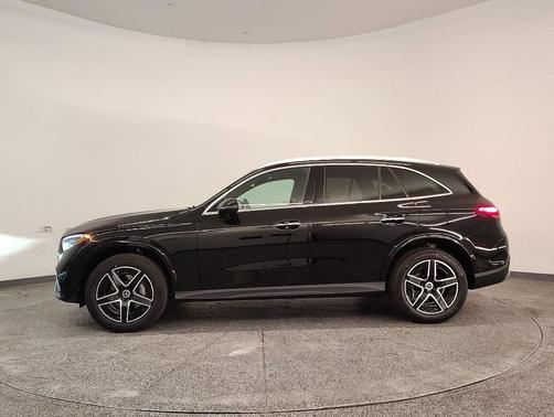 2026 Mercedes-Benz GLC 300 Base