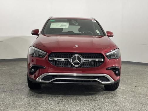 2025 Mercedes-Benz GLA 250 Base