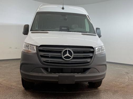 2025 Mercedes-Benz Sprinter 2500 High Roof
