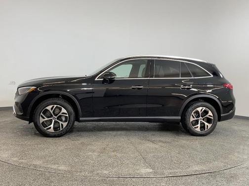 2025 Mercedes-Benz GLC 350e Base