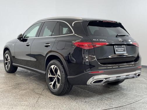 2025 Mercedes-Benz GLC 350e Base