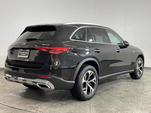 2025 Mercedes-Benz GLC 350e Base