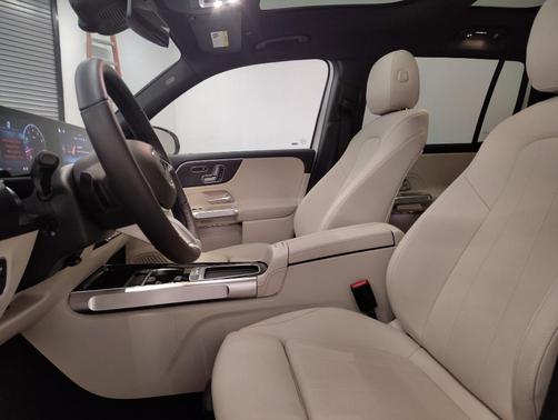 2026 Mercedes-Benz GLB 250 4MATIC