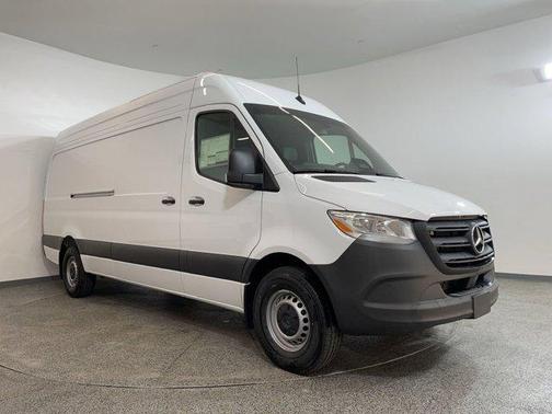 2025 Mercedes-Benz Sprinter 2500 High Roof