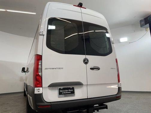 2025 Mercedes-Benz Sprinter 2500 High Roof