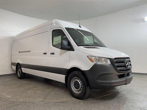2025 Mercedes-Benz Sprinter 2500 High Roof