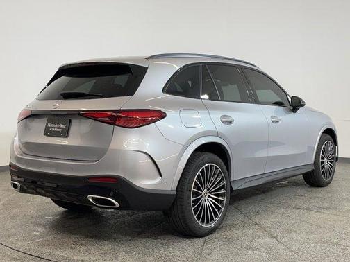 2025 Mercedes-Benz GLC 300 Base