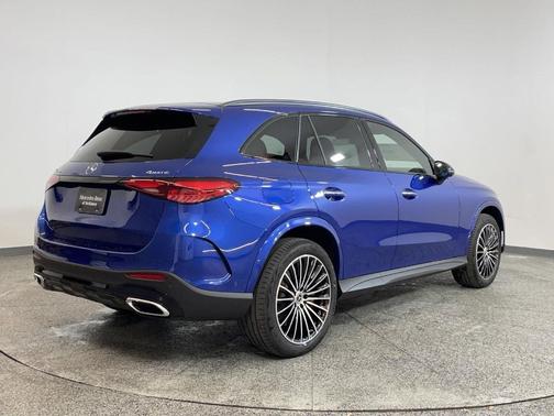 2025 Mercedes-Benz GLC 350e Base