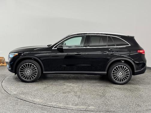 2025 Mercedes-Benz GLC 300 Base