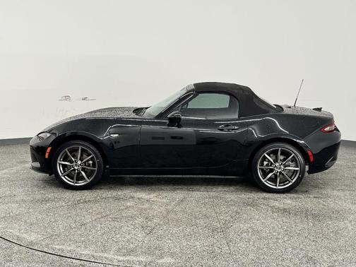 2016 Mazda MX-5 Miata Grand Touring