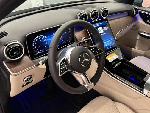 2026 Mercedes-Benz GLC 300 Base