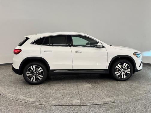 2026 Mercedes-Benz GLA 250 4MATIC