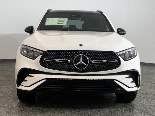 2025 Mercedes-Benz GLC 300 4MATIC