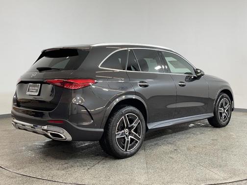 2025 Mercedes-Benz GLC 300 Base