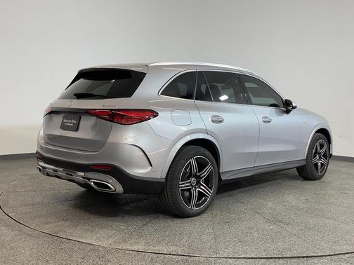 2025 Mercedes-Benz GLC 350e Base