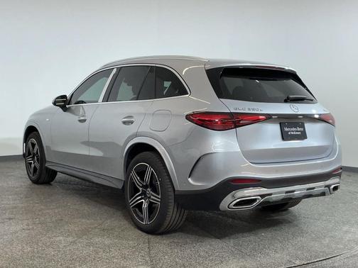 2025 Mercedes-Benz GLC 350e Base